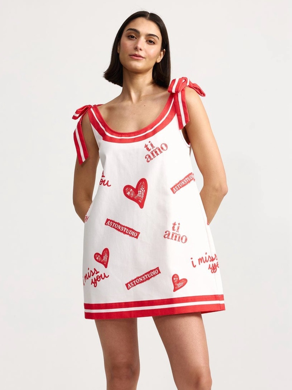 Aston Studio Quinn Denim Mini Dress Ruby Antique White Red Sz 6 MSRP $385